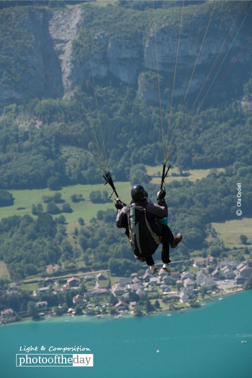 Take off at Col de la Forclaz, by Ola Cedell