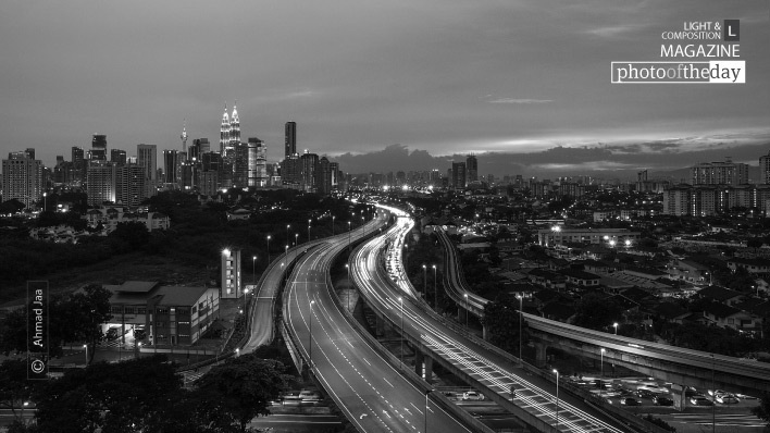 Monotone from Jelatek, by Ahmad Jaa