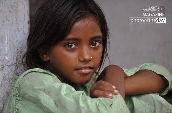 Sad Smile, by Ryszard Wierzbicki