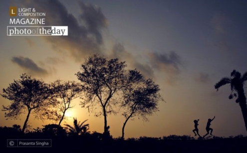 Yahoo, by Prasanta Singha - Motion Photography, Photojournalism, Photography Awards, Art Photography, Photo of the Day