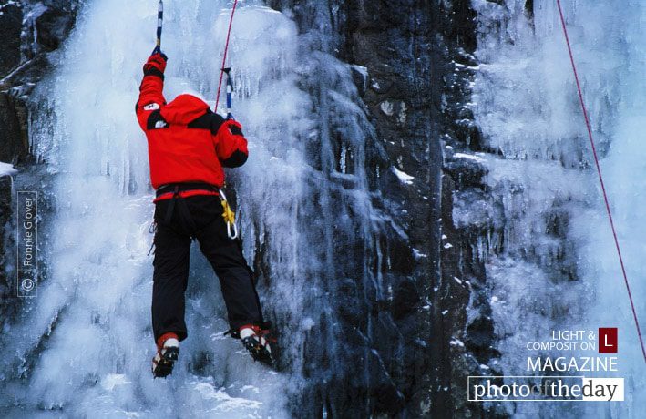 Hang in There, by Ronnie Glover - Adventure Photography, Photo of the Day, Photography Education, Award Winning Photography, Ronnie Glover