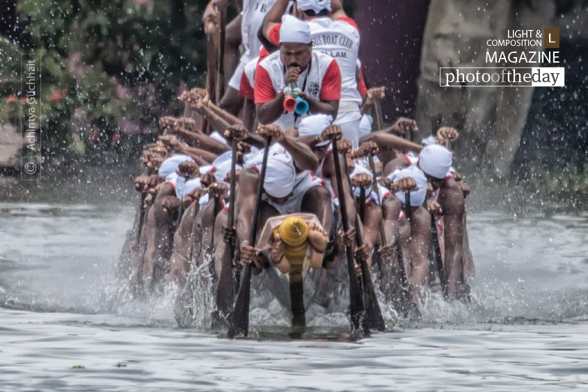 Nehru Boat Race, by Achintya Guchhait - Photojournalism, Motion Photography, Boat Race Photography, Award-Winning Photography, Light & Composition University