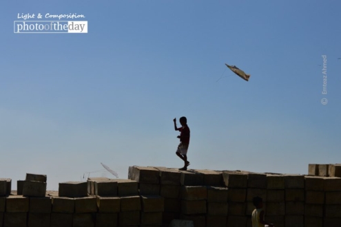 Moment of Childhood Joy, by Emteaz Ahmed - Documentary Photography, Photojournalism, Childhood Photography, Photography Awards, Online Photography Courses