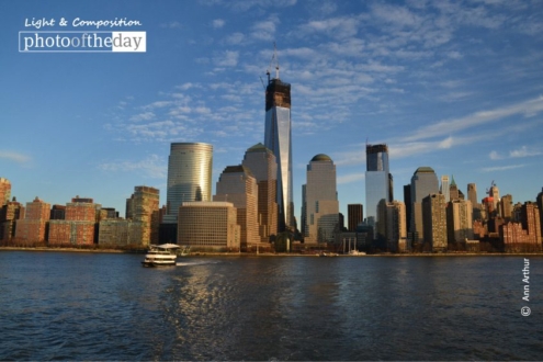 Take a Bite of the Big Apple, by Ann Arthur - Street Photography, Photojournalism, Photography Awards, Art Photography, Online Photography Courses
