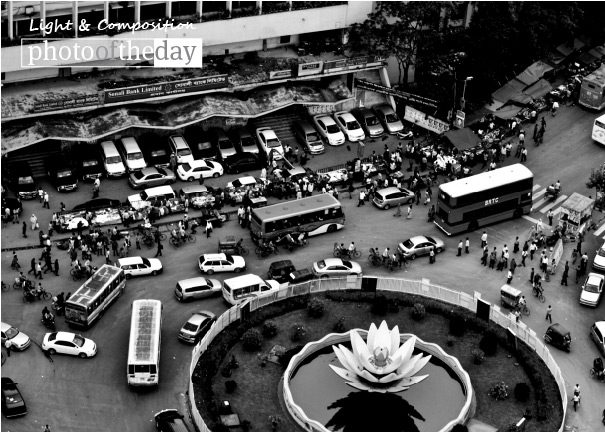 Shapla Chottor, by Yasef Imroze - Photojournalism, Black and White Photography, Dhaka, Street Photography, Award Winning Photography