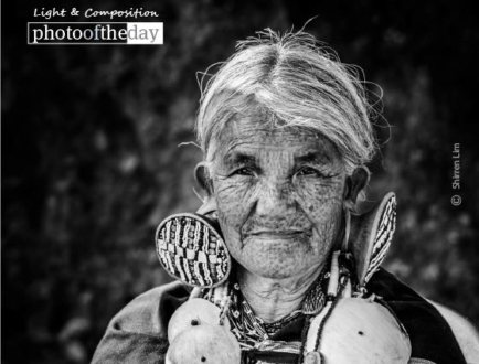 Chin Tribe, by Shirren Lim - Portrait Photography, Photojournalism, Art Photography, Myanmar, Shirren Lim