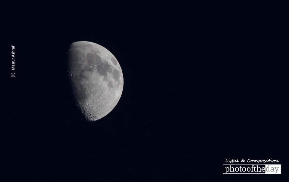 Capturing an Evening Beauty, by Masrur Ashraf - Black and White Photography, Photo of the Day, Photography Awards, Art Photography, Online Photography Courses