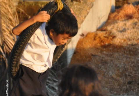 Playing in the Sun, by Ryszard Wierzbicki - Travel Photography, Award Winning Photography, Sunset Photography, Photo of the Day, Ryszard Wierzbicki