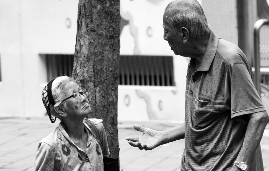A Quick Chatter by Siew Bee Lim - Photo of the Day, Black and White Photography, Photojournalism, Art Photography, Photography Education