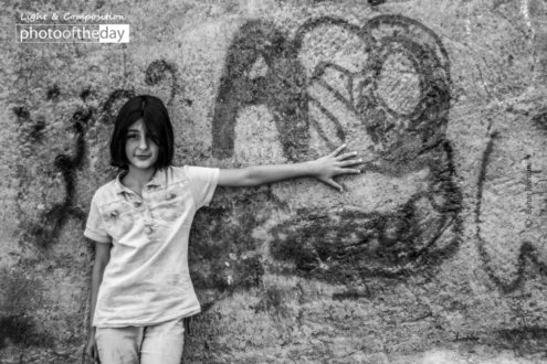 A Happy Girl by Bahar Rismani - Portrait Photography, Photojournalism, Award Winning Photography, Photo of the Day, Bahar Rismani
