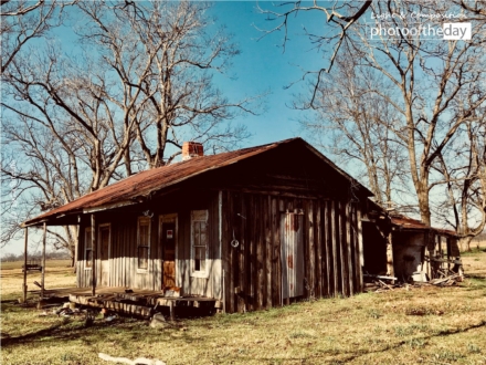 Abandoned by Lydia Sutcliffe - Photojournalism, Award Winning Photography, Travel Photography, Art Photography, Light & Composition University