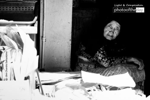 Senior Citizen by Shri Chandra Satryotomo - Photojournalism, Photography Awards, Photo of the Day, Candid Photography, Art Photography