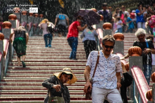 Candid Moments at Batu Caves by Montasir Khandker - Street Photography, Batu Caves Photography, Photojournalism, Photo of the Day, Montasir Khandker