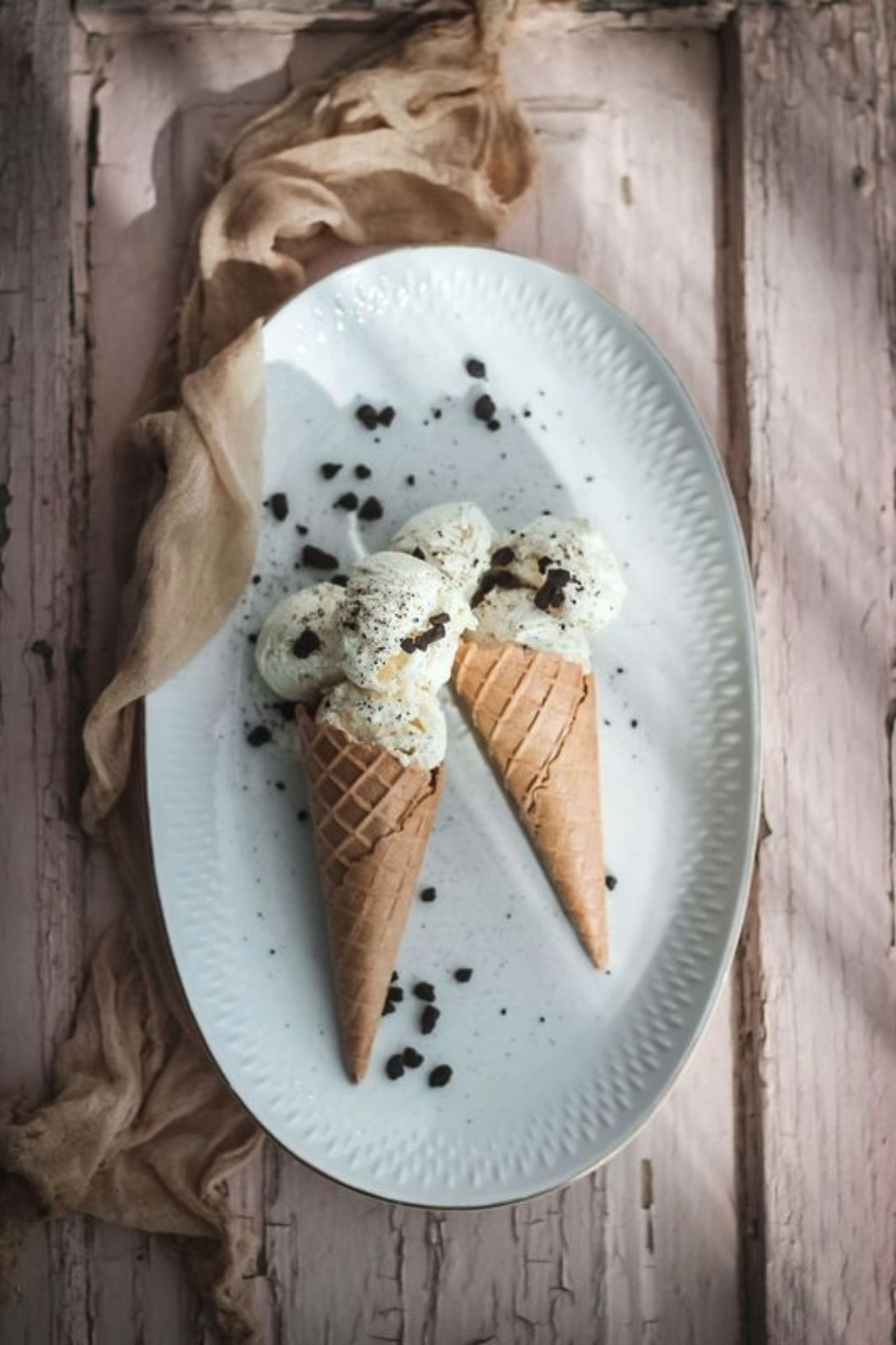 Homemade Vanilla Ice-cream by Larisa Sferle - Photography Education, Online Photography Courses, Photojournalism, Art Photography, Photography Awards