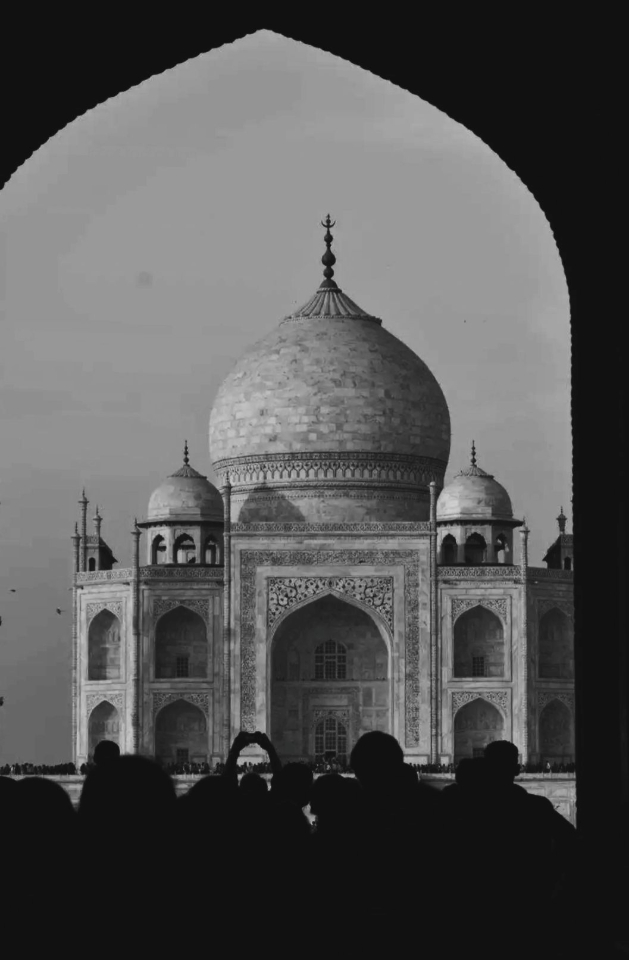 Taj Mahal photography, travel photography, award-winning photography, photo of the day, Light & Composition University - First Glimpse of Taj Mahal by Swati Iyer First Glimpse of Taj Mahal by Swati Iyer - Taj Mahal photography, travel photography, award-winning photography, photo of the day, Light & Composition University