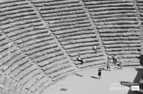 Human Conditions by Ilyas Yilmaz - Photojournalism, Art Photography, Photography Education, Online Photography Courses, Photo of the Day