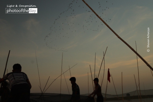 Chirping Tranquility by Shovan Acharyya - Photojournalism, Documentary Photography, Children Photography, Photography Awards, Light & Composition University