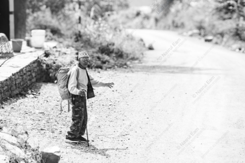 The Wayfarer's Gesture