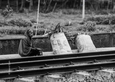 Resting on the Rails - Fine Art Photography Prints, Limited Edition Photography, Giclée Print,  Art Photography,  Nasrul Eam