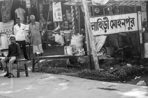 A Boy and Two Men, Lahiri Mohanpur