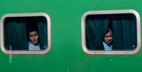 Two Passengers, Green Carriage