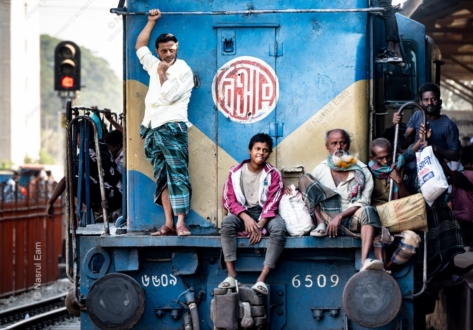 The Blue Engine's Front: A Gathering of Travelers