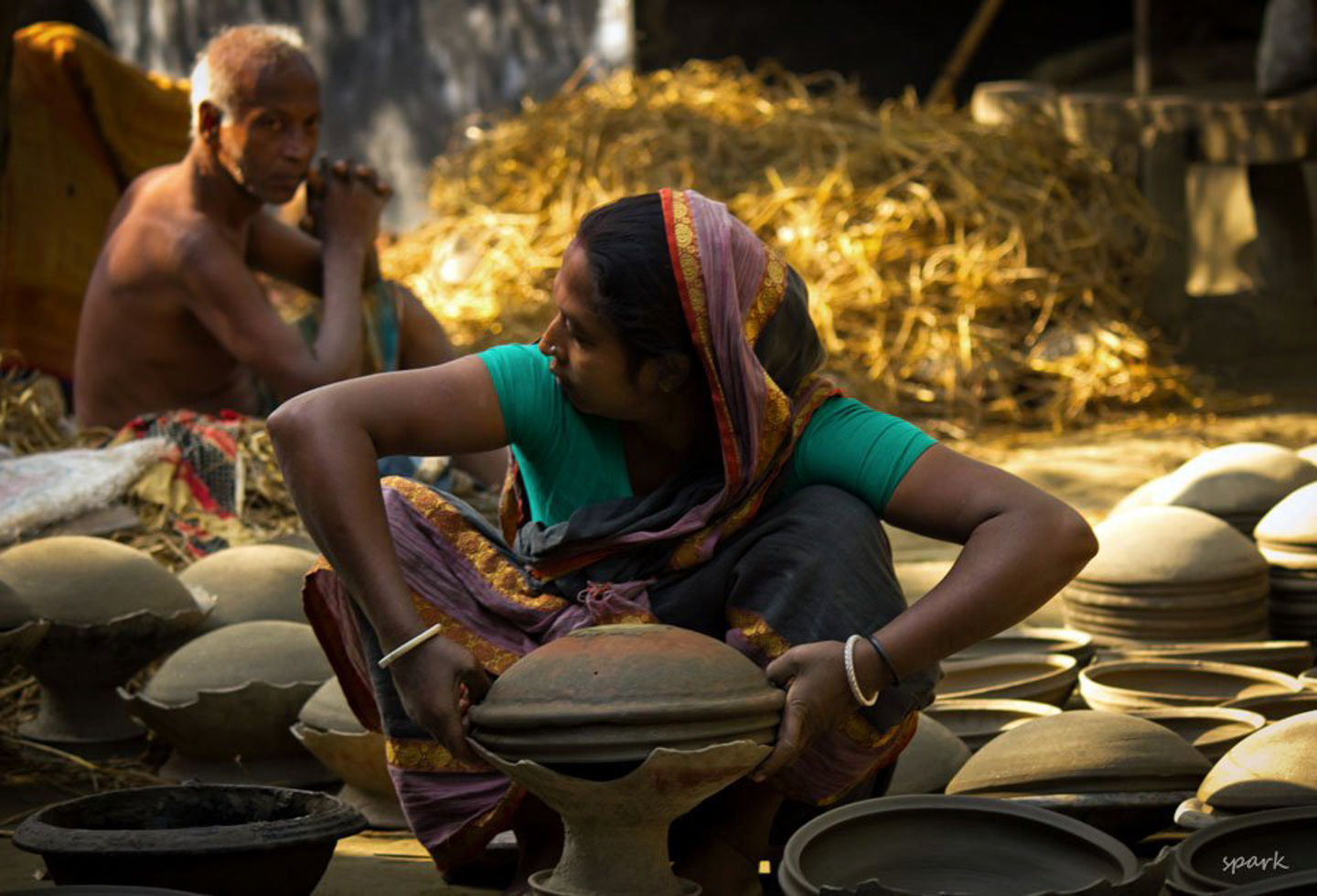 Photojournalism, Portrait Photography, Documentary Photography, Photography Awards, Light & Composition University - Soil with Soul by Shahnaz Parvin Soil with Soul by Shahnaz Parvin - Photojournalism, Portrait Photography, Documentary Photography, Photography Awards, Light & Composition University